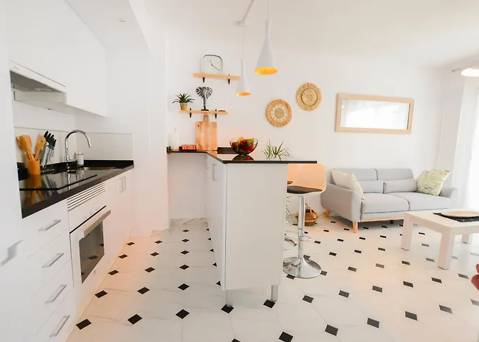 アパート Edificio Apolo 5 カルプ