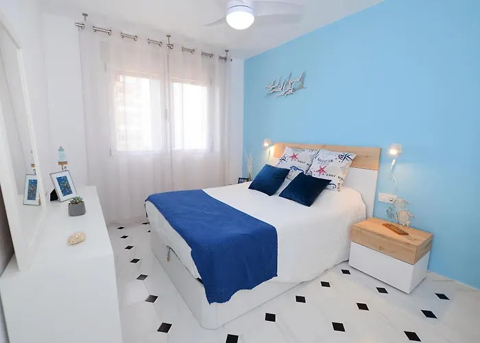 Edificio Apolo 5 アパート