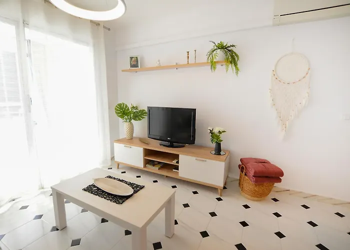 Edificio Apolo 5 アパート カルプ